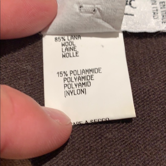 Looney Tunes edition brown & cream; 2 button clean - Picture 7 of 14